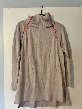 Seraphine Maternity/Nursing Sweater, Size M